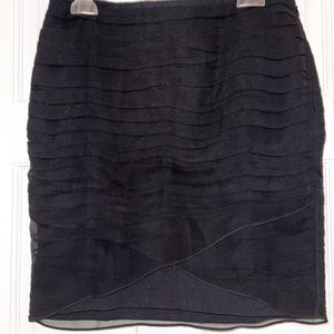 Silk blend Ann Taylor layered tiered black mini skirt size 6